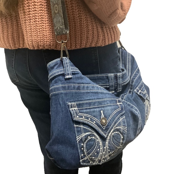 Stylish Boho & Blingy Removable Adjustable Strap “Made By Me”Crossbody Jean Bag! - Picture 15 of 16